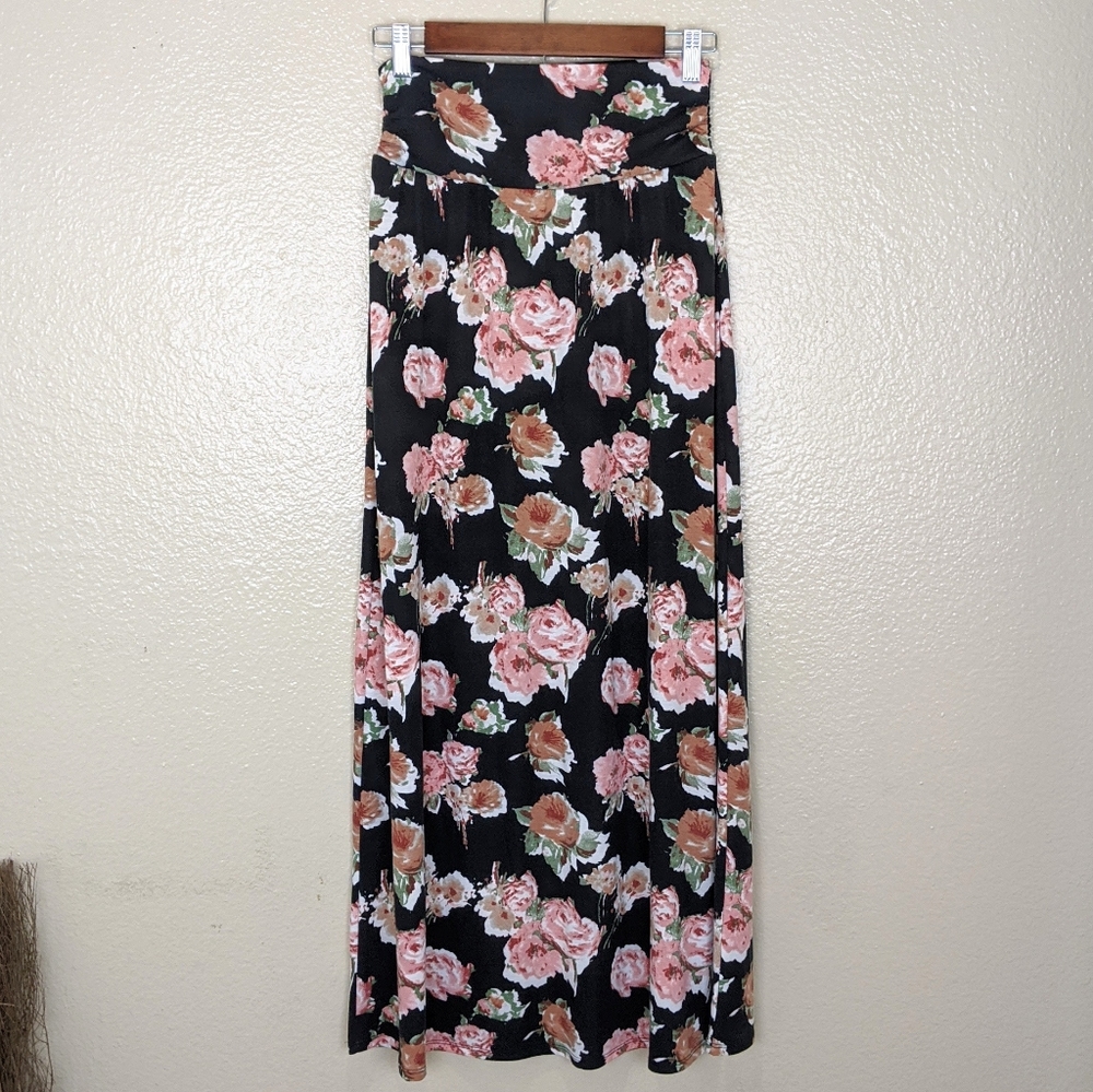 Joe B By Joe Benbasset Floral Maxi Skirt